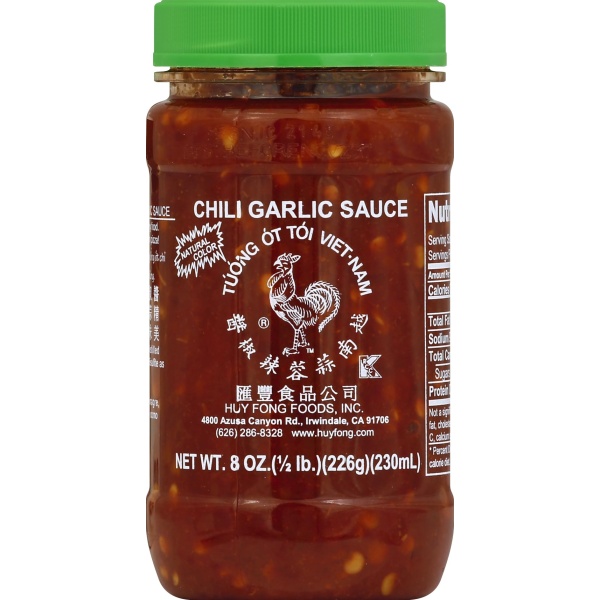 Huy Fong Chili Garlic Sauce 8 oz - Image 1