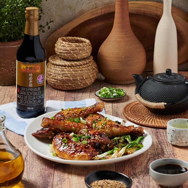 Lee Kum Kee Premium Dark Soy Sauce 16.9 oz - Image 5